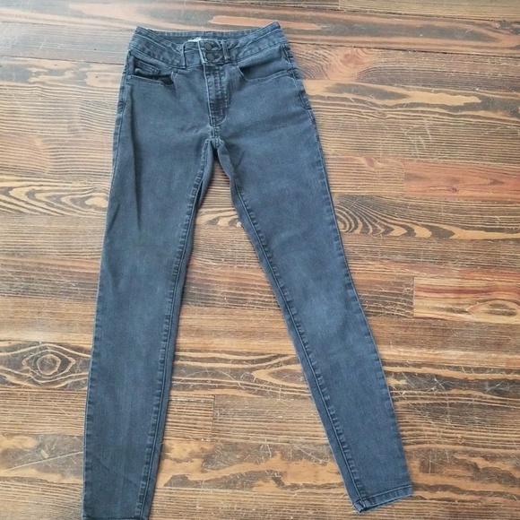 Black Mossimo Skinny Jeans - Picture 2 of 7